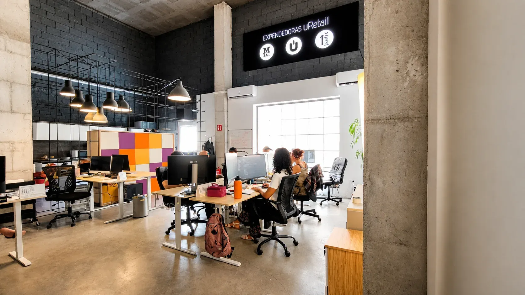 uRetail office